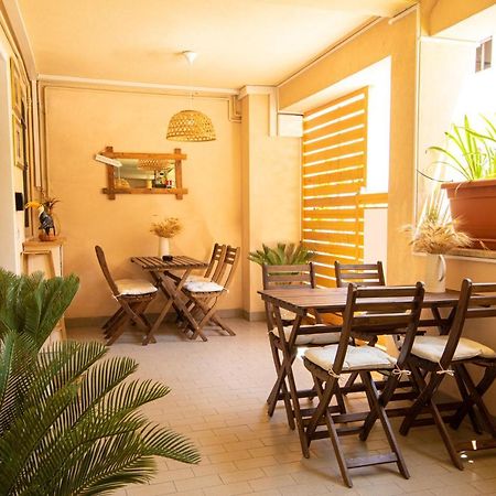 Resilienza Tropical Apartments & Room Porto Sant'Elpidio Bagian luar foto